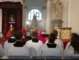 Abschlussvesper der Bischofskonferenz mit Spendung des Bonifatiussegens (Foto: Karl-Franz Thiede)